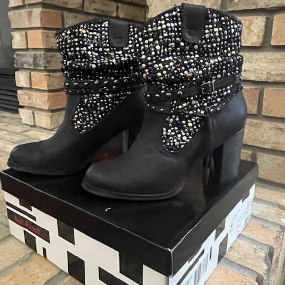 Womens Not Rated Ankle Boots Modern Western - Picture 2 of 8